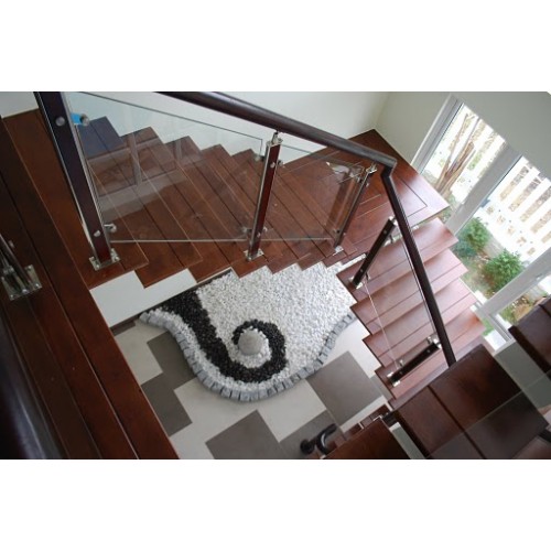 CẦU THANG KÍNH
