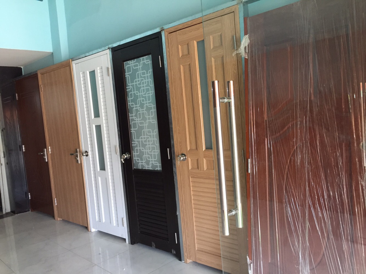 Top 10 Cửa Hàng Nội Thất Đồ Gỗ, Cửa Gỗ TPHCM Đẹp & Rẻ Uy Tín